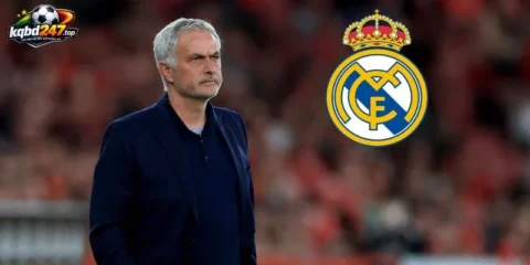 Real Madrid chưa hoàn chỉnh, Mourinho đối diện 2 bài toán nan giải